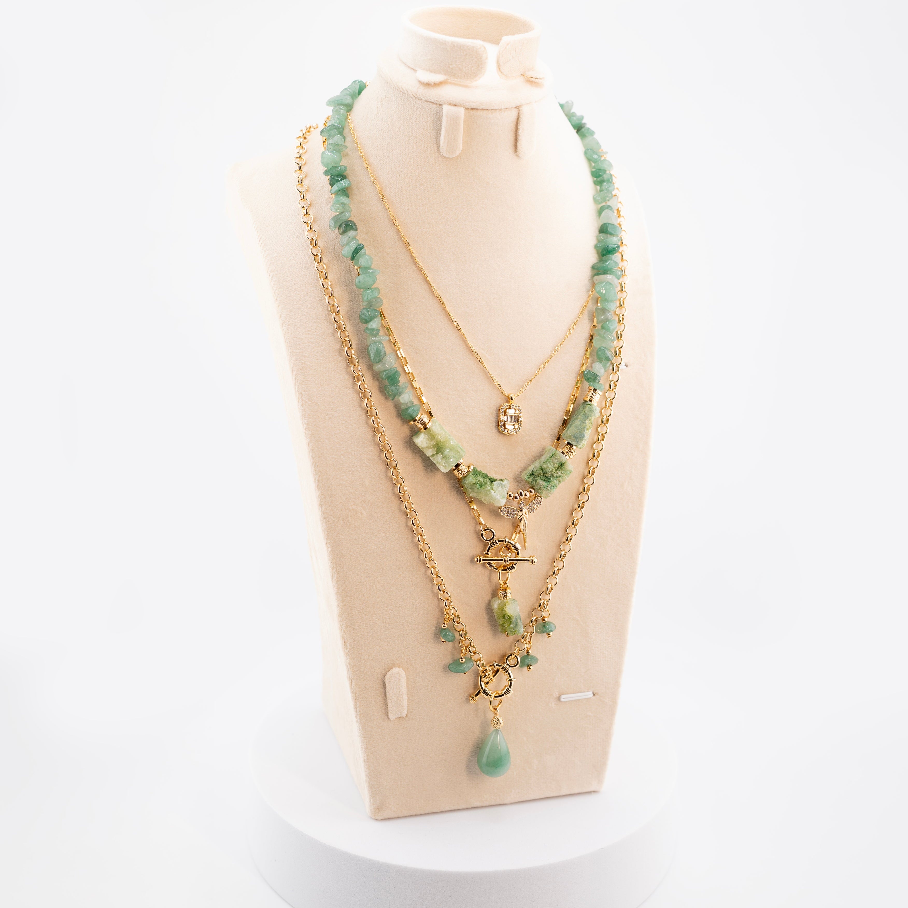 Layered Green Gemstone Boho Necklace for Women – Handmade Multi-Strand Natural Crystal Pendant Jewelry with Gold Chain – Trendy Fashion Statement Necklace, Unique Gift for Her