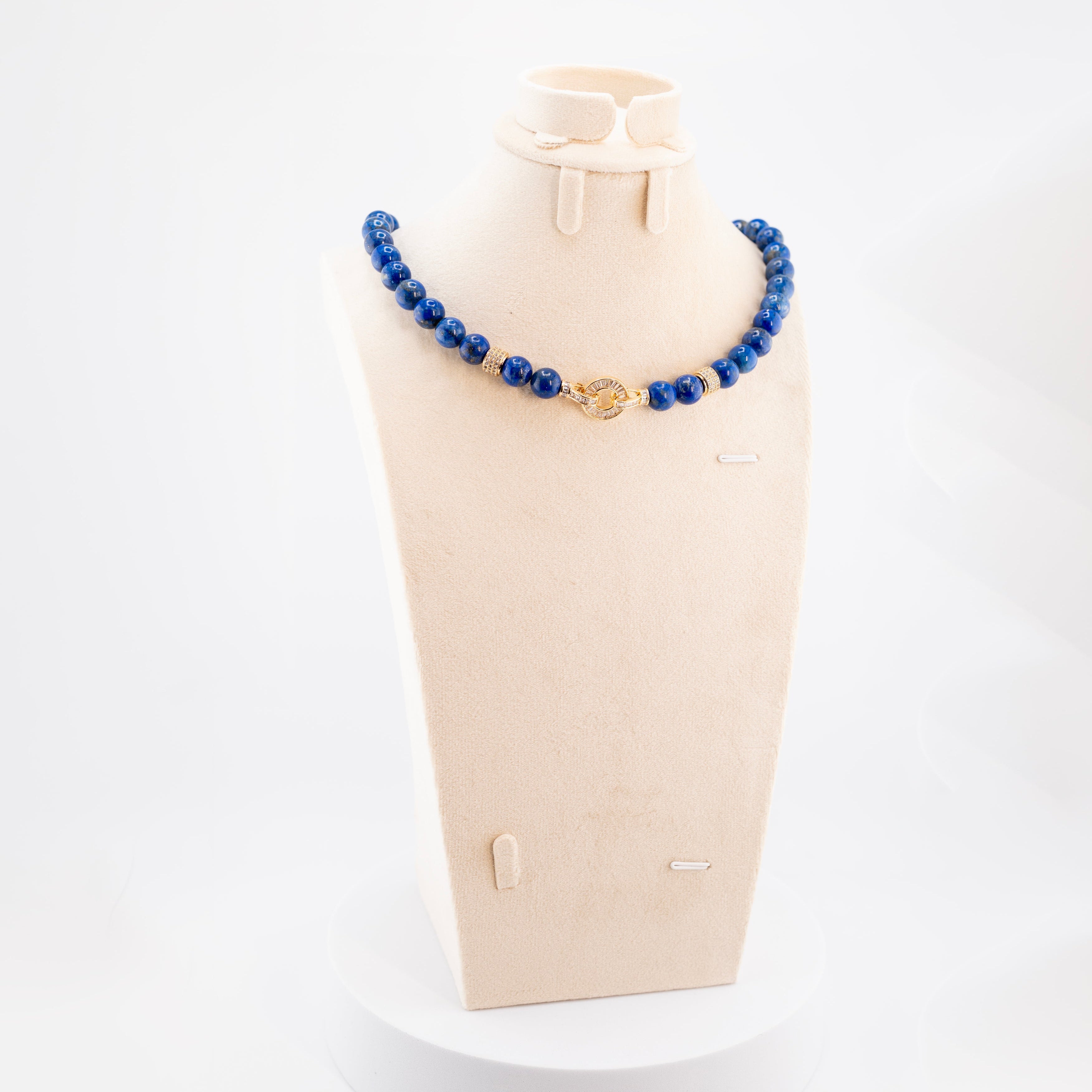 Lapis Lazuli Beaded Necklace with Gold Toggle Clasp – Natural Blue Gemstone Jewelry for Women – Handmade Statement Crystal Choker, Spiritual Healing Gift