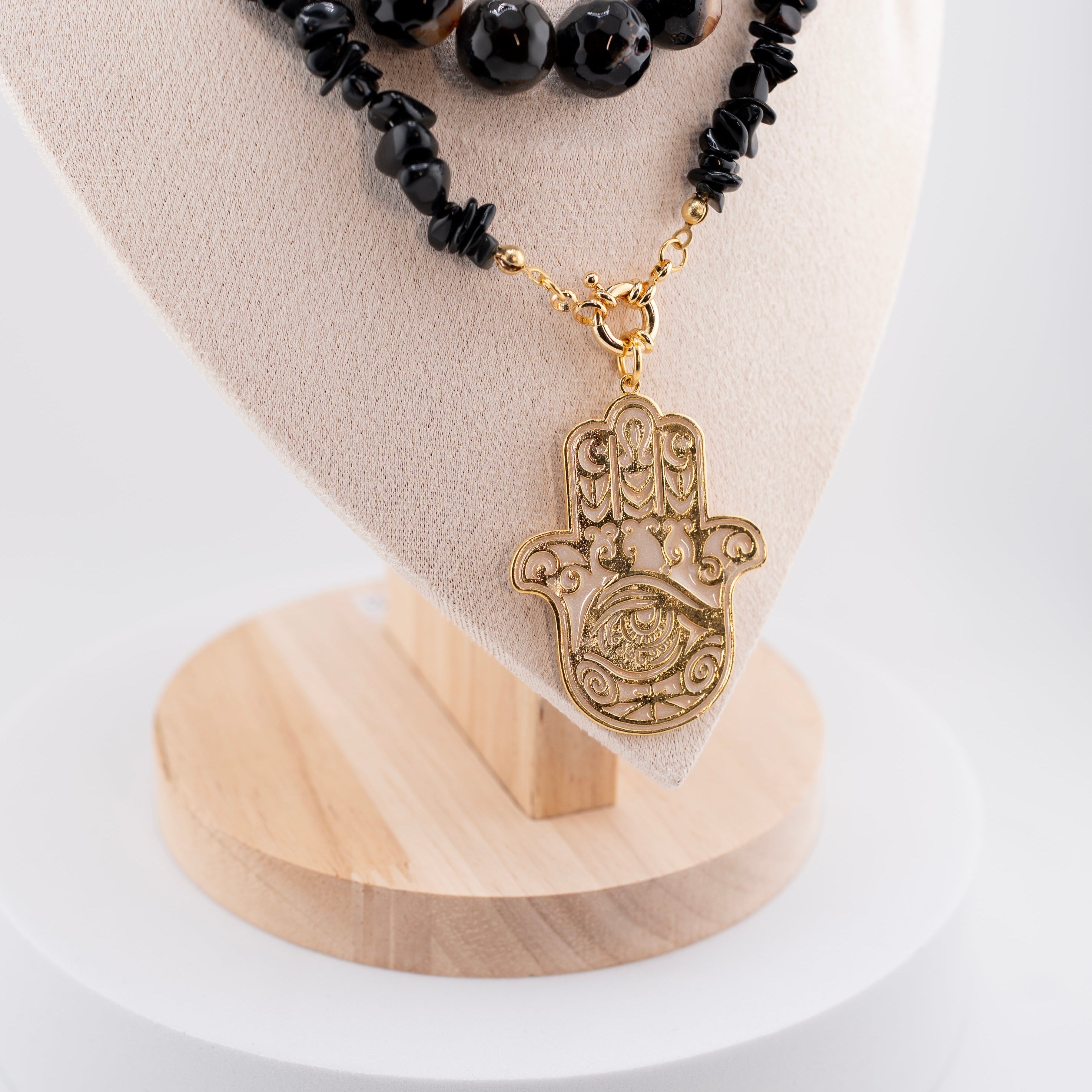 Handmade Black Onyx & Tiger Eye Beaded Necklace – Double Layer with Gold Hamsa Hand Pendant – Natural Gemstone Healing Jewelry for Protection & Energy – Unisex Spiritual Necklace