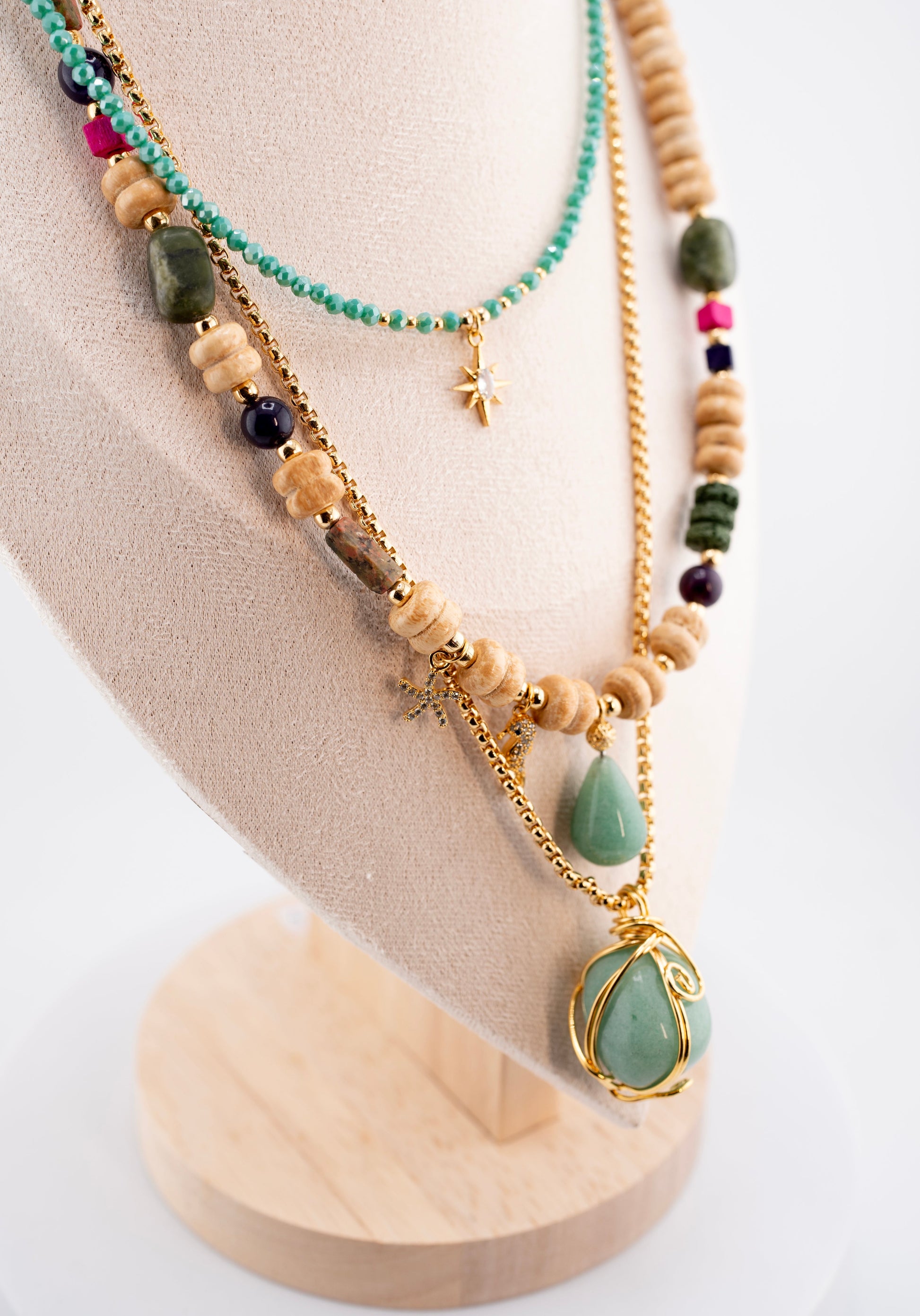 Beaded Necklace with Green Gemstone Pendant – Handmade African-Inspired Jewelry with Stainless Steel Charm – Unisex Spiritual Gift