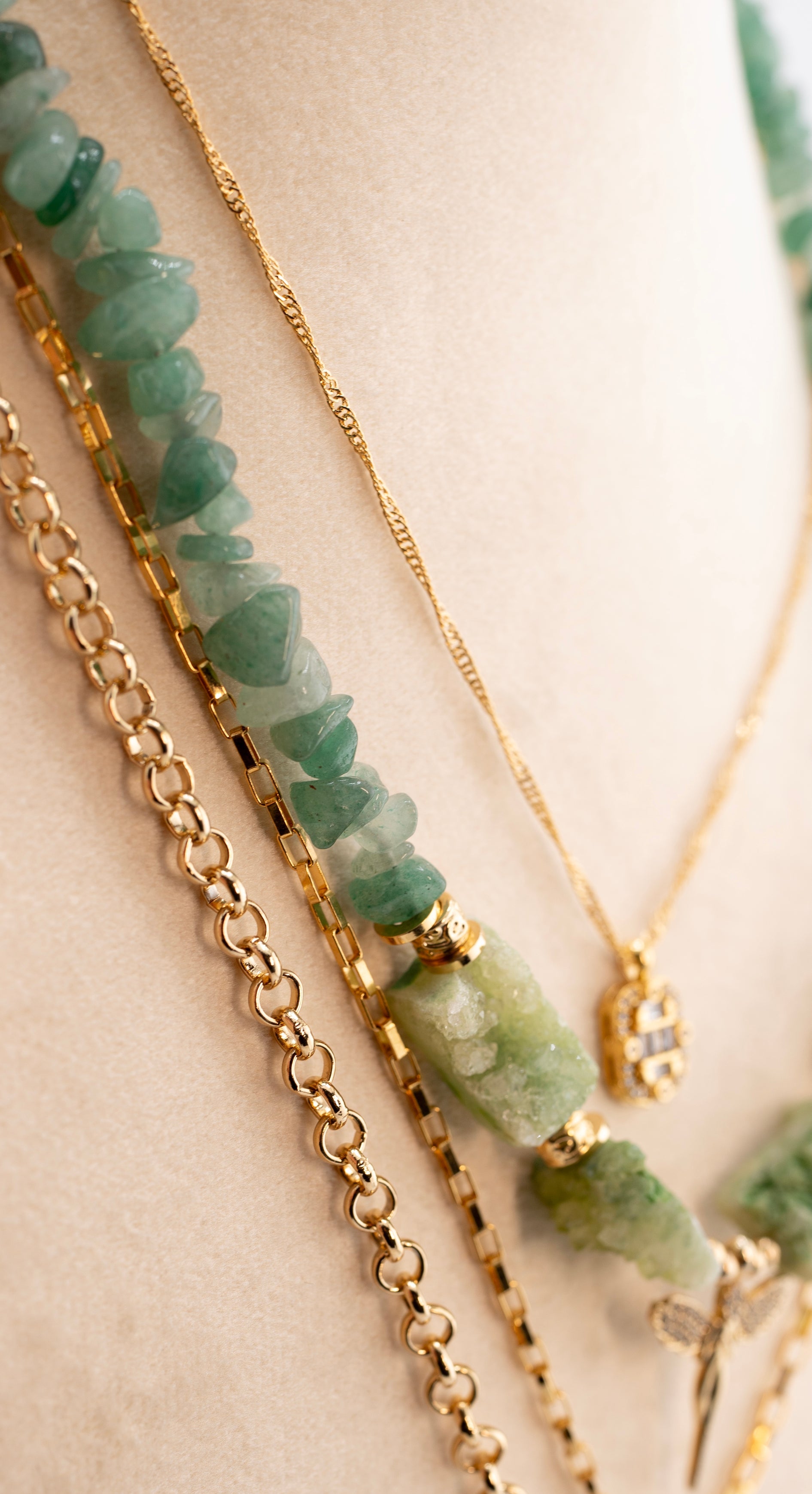 Layered Green Gemstone Boho Necklace for Women – Handmade Multi-Strand Natural Crystal Pendant Jewelry with Gold Chain – Trendy Fashion Statement Necklace, Unique Gift for Her