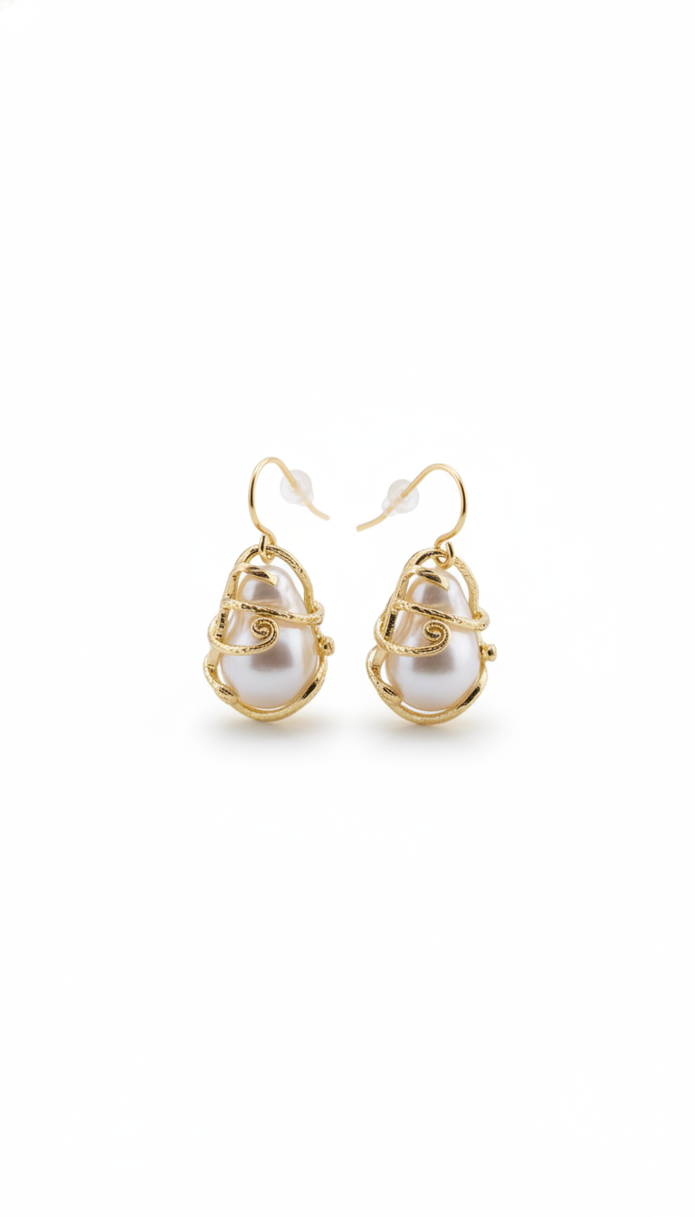 Gold - Plated Baroque Pearl Earing